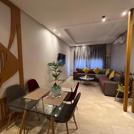 Bel Appart+2 Room+Wifi+Gare Casa Voyageur+Tram Casablanca Exterior foto